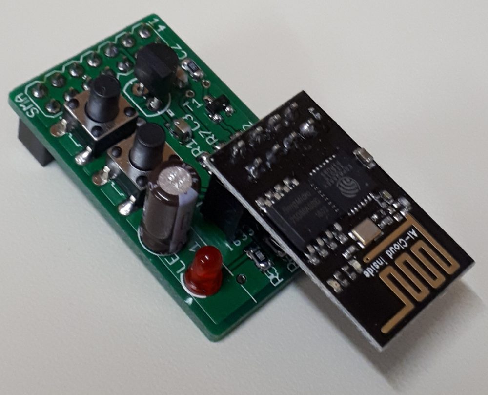 WLAN-Gateway PVM-SGW für ältere SMA-Wechselrichter: Adapterplatine mit ESP8266-WLAN-Modul